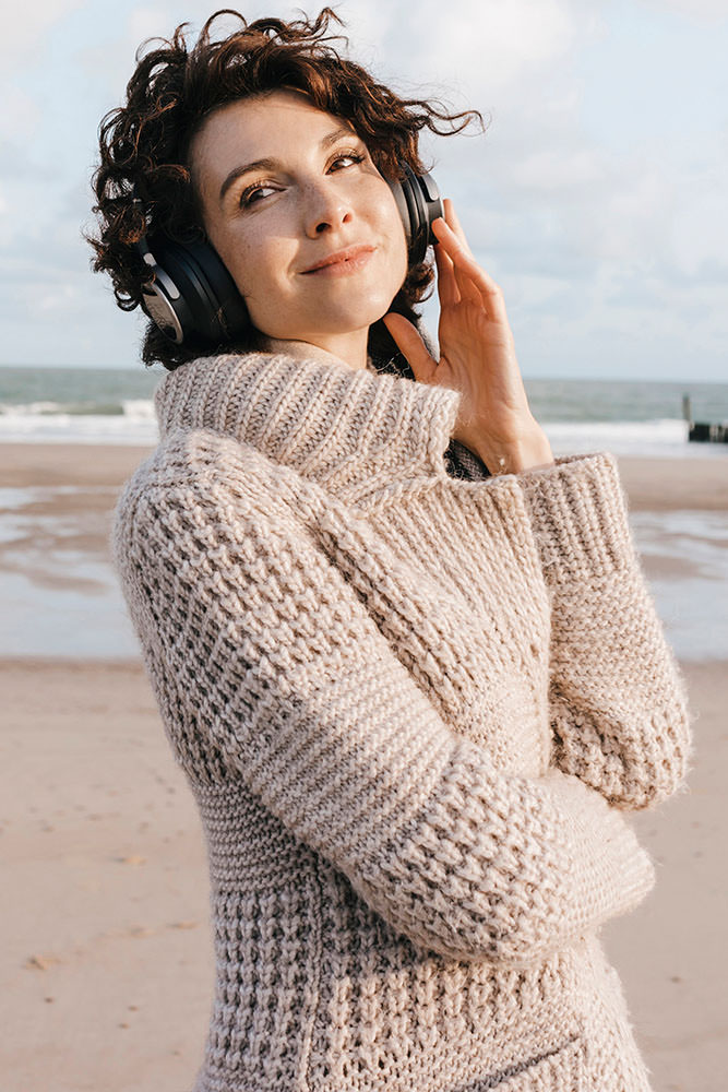 Model: Caroline 84619