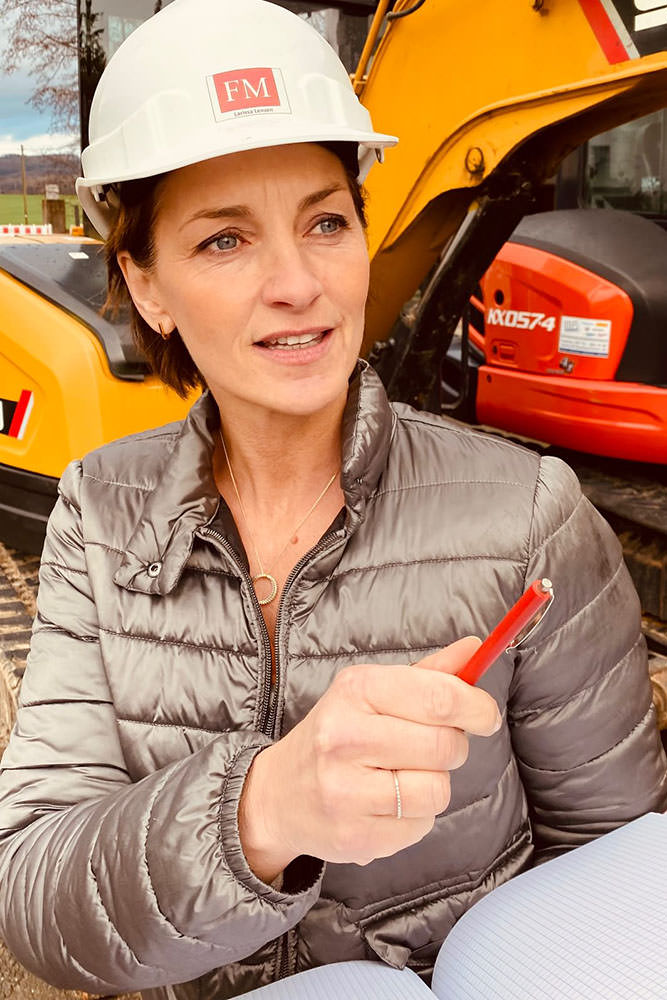 Model: Larissa 99202