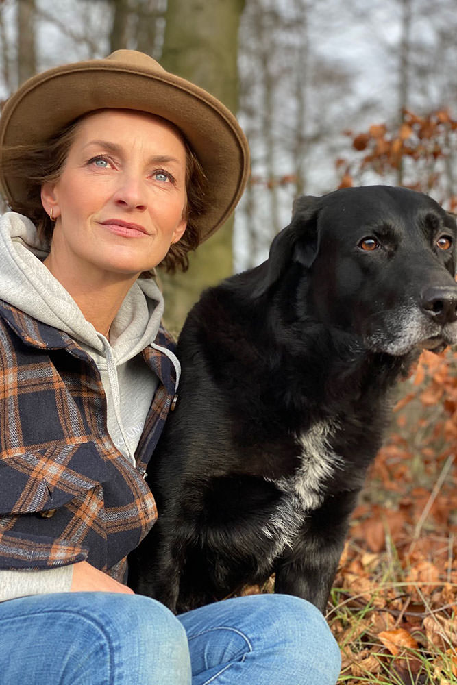 Model: Larissa 99203