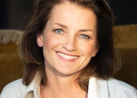 Model: Larissa 117348