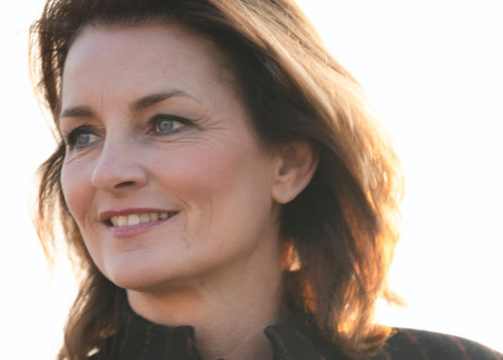 Model: Larissa 117354