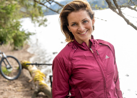 Model: Larissa 117375