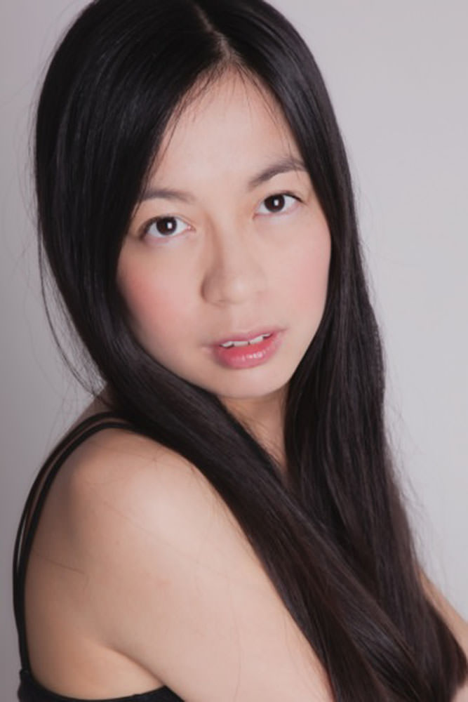 Model: Christine 77780