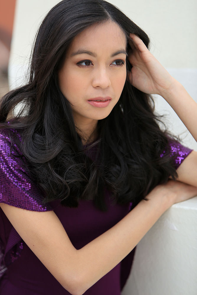 Model: Christine 77788