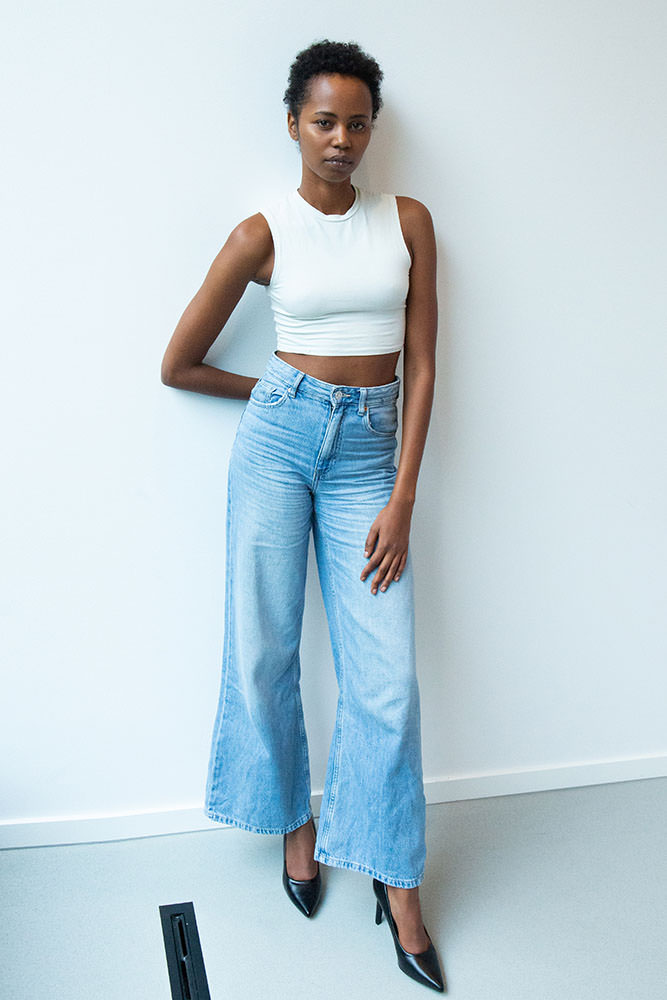 Model: Catherine 103863