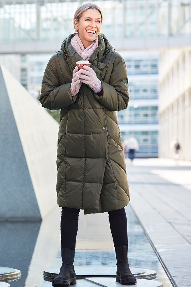 Model: Christina 100218