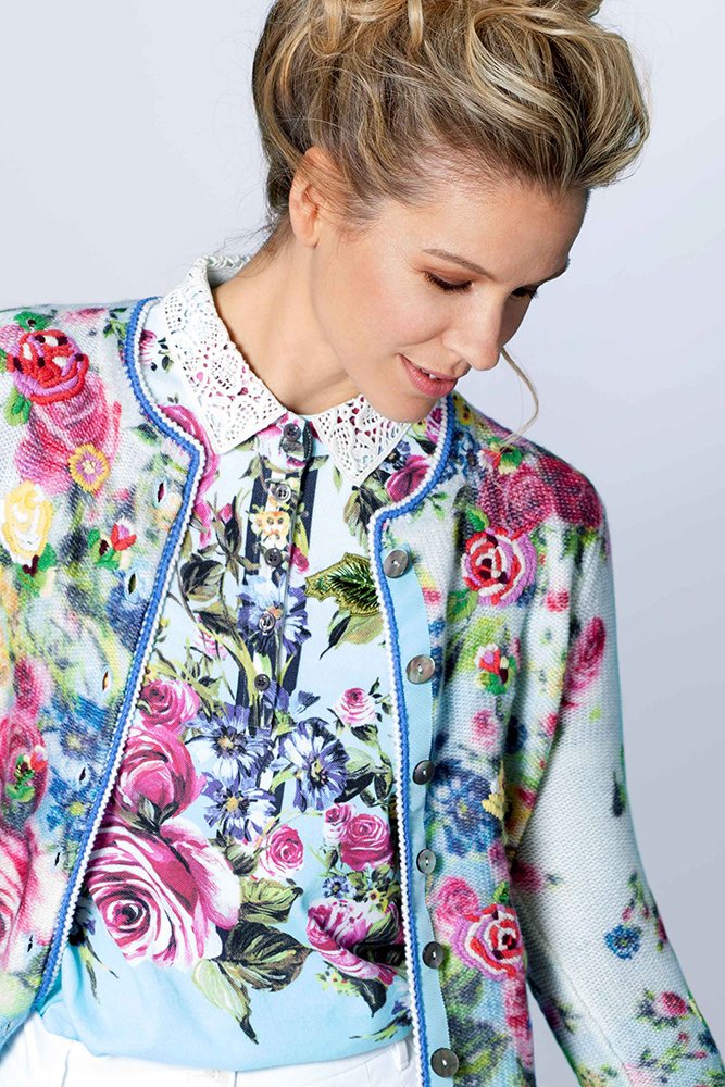 Model: Christina 56357