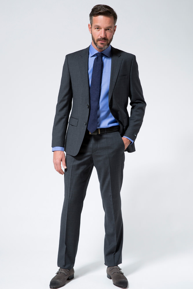 Model: Alex 38679