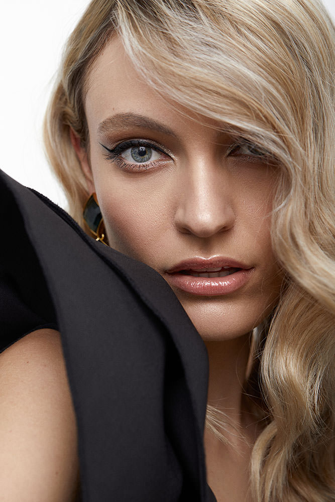 Model: Lovis Lena 93890