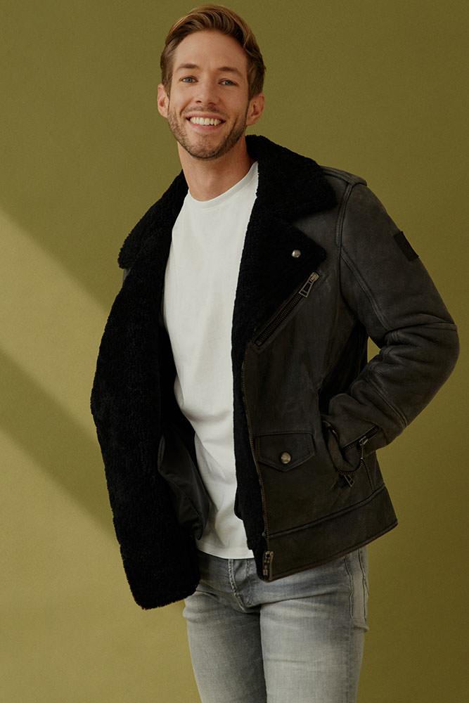 Model: Bastian 88226