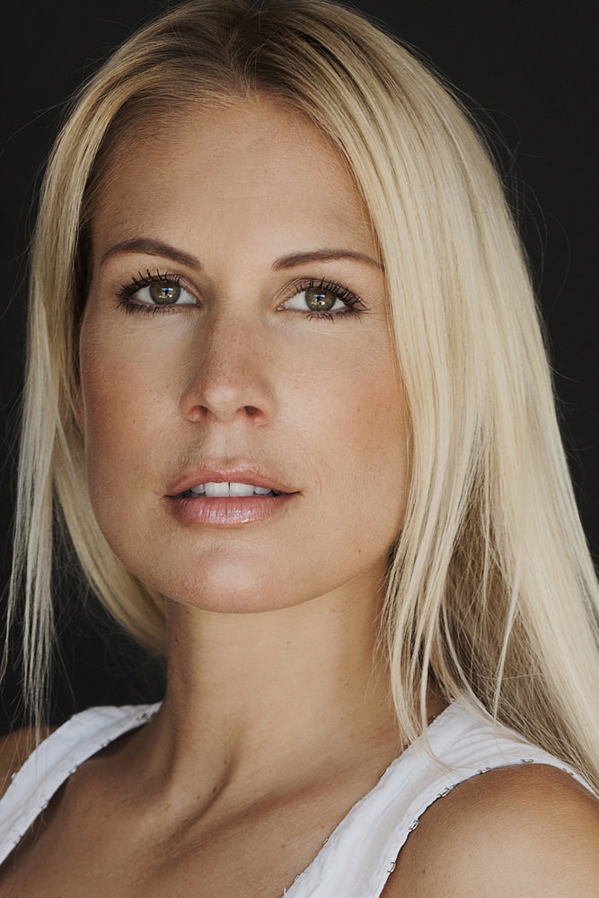 Model: Christina 36381