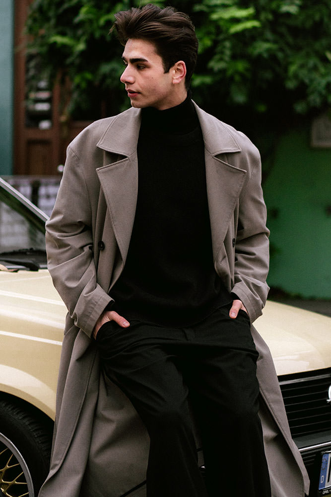 Model: Muhammed 98934