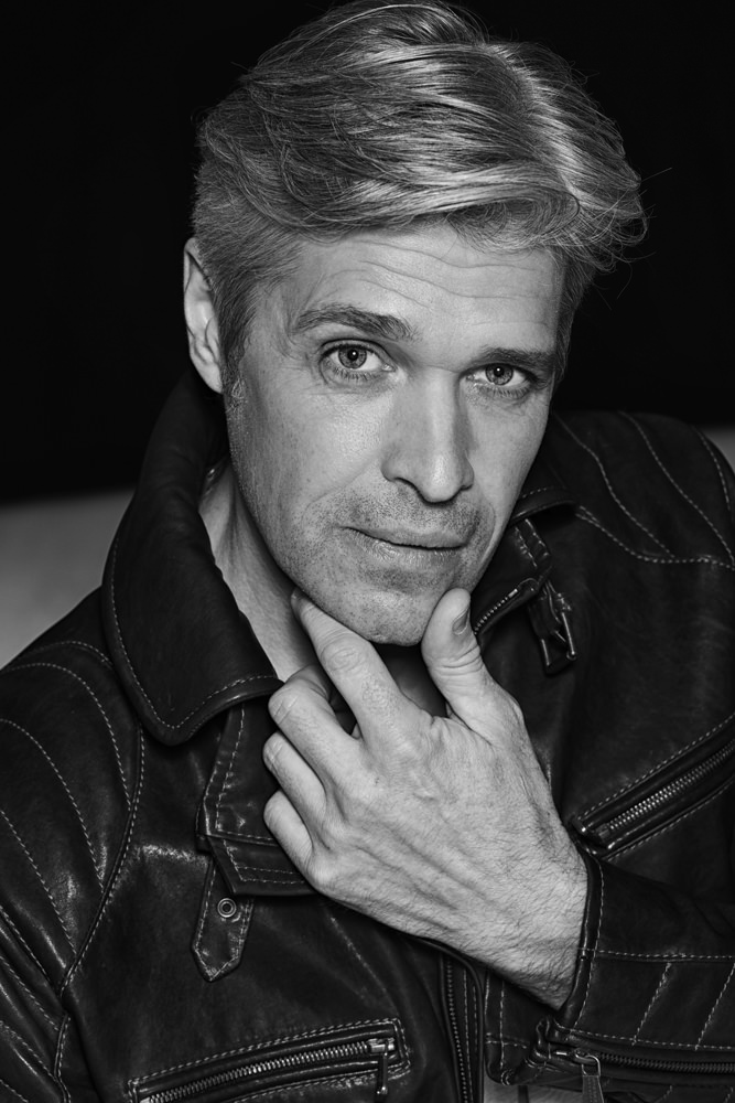 Model: Alexander 32349