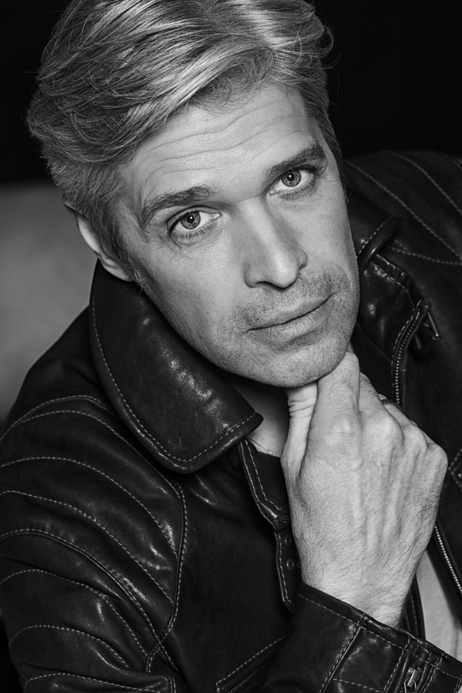 Model: Alexander 32350