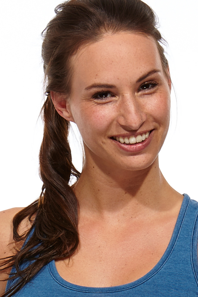 Model: Michaela 32767