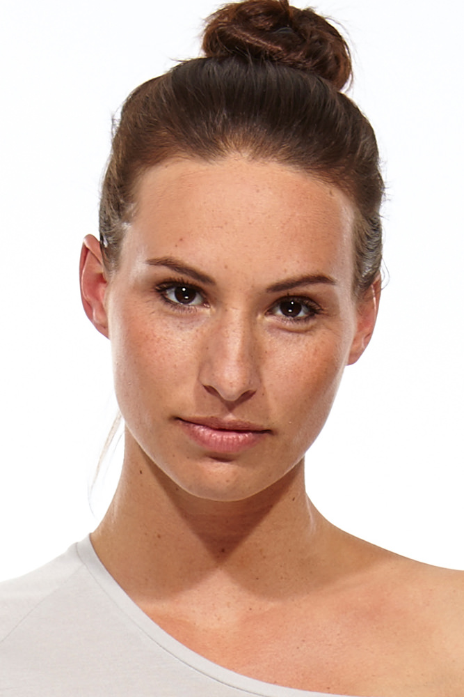 Model: Michaela 32770