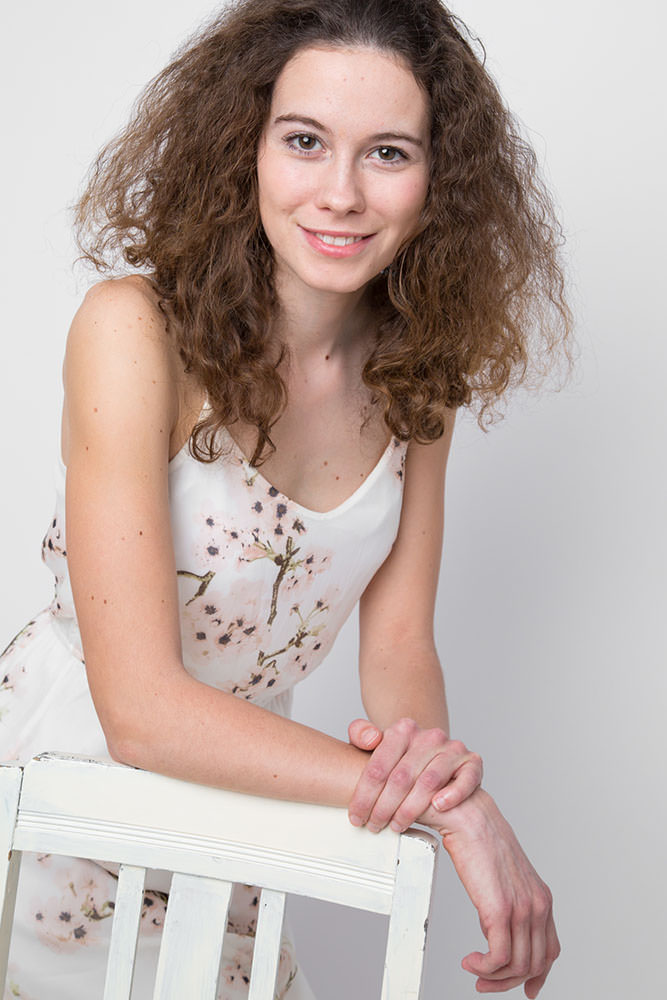 Model: Charlotte 57048