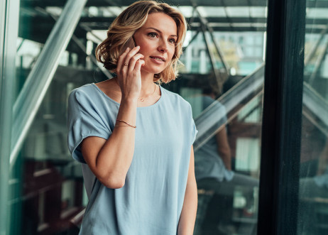 Model: Adrienne 74000