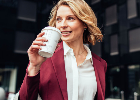 Model: Adrienne 74010