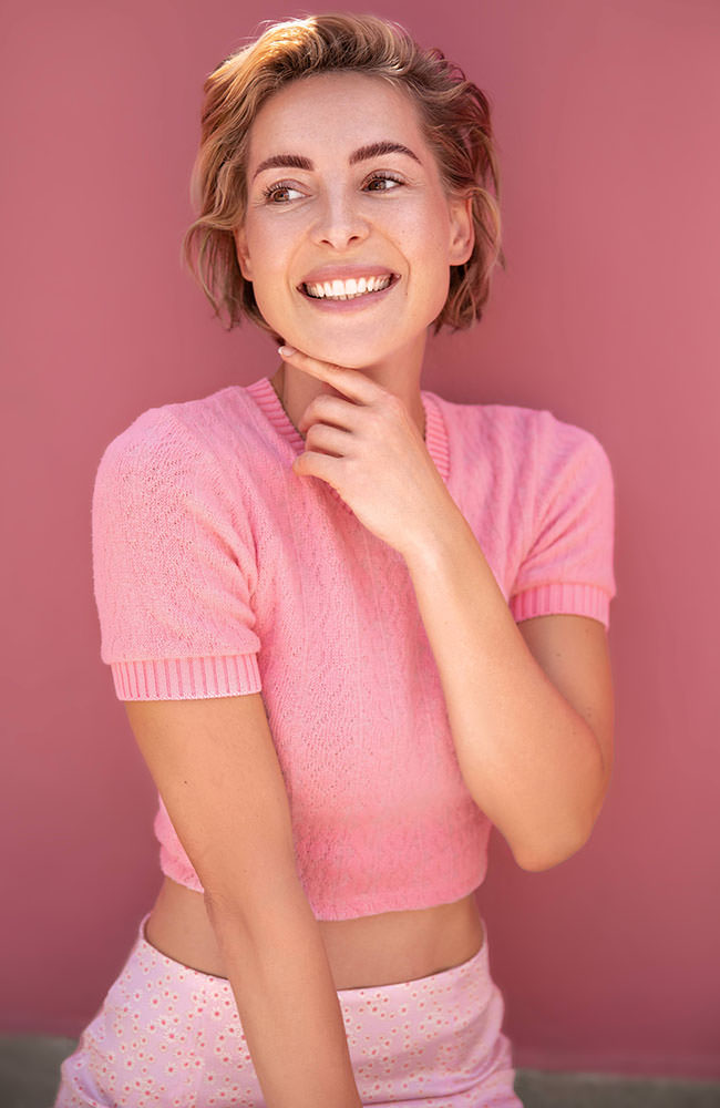 Model: Adrienne 93568