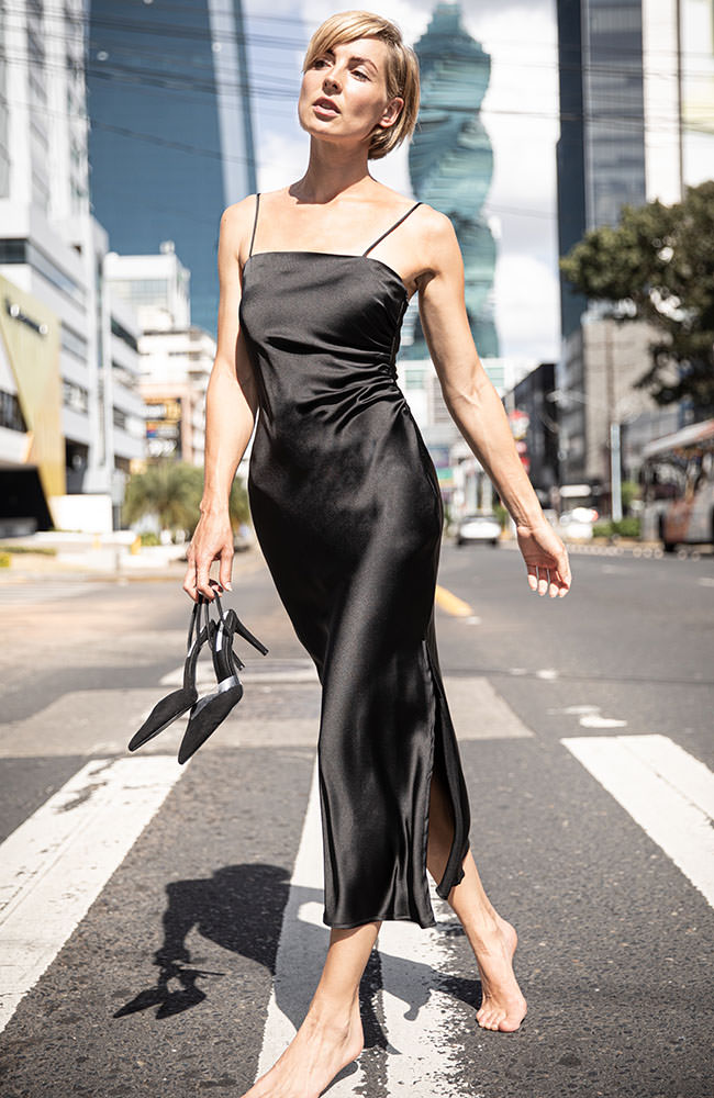 Model: Adrienne 93570