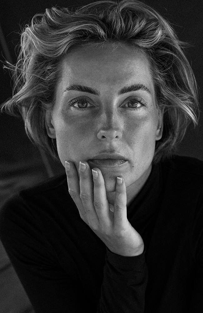 Model: Adrienne 93571