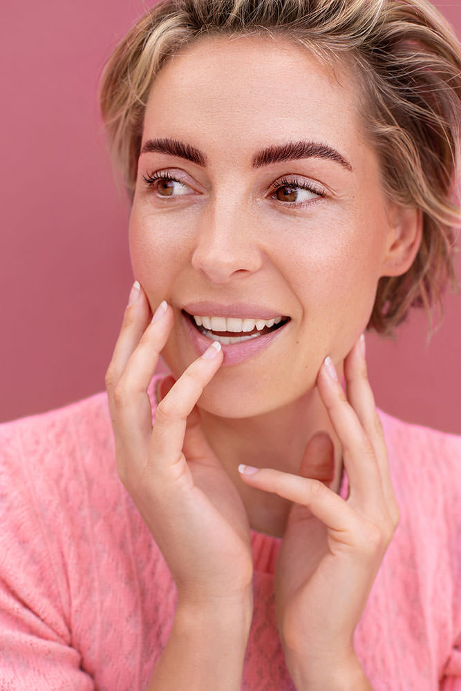 Model: Adrienne 93595