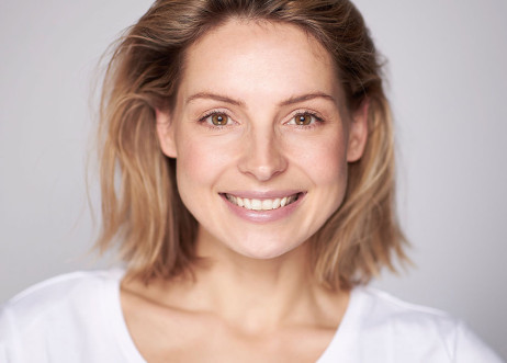 Model: Adrienne 69480