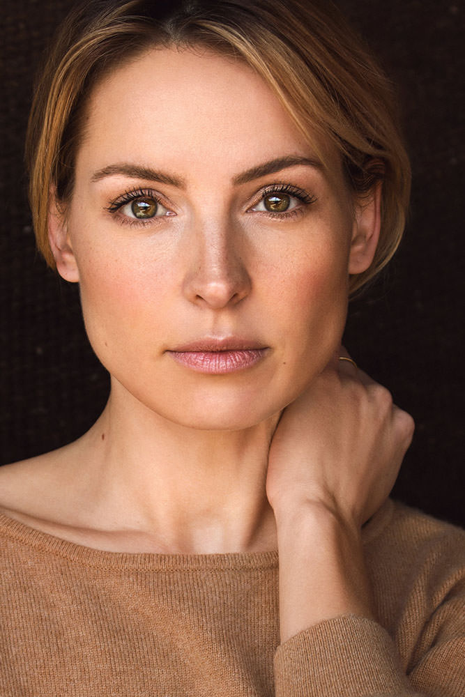 Model: Adrienne 71140