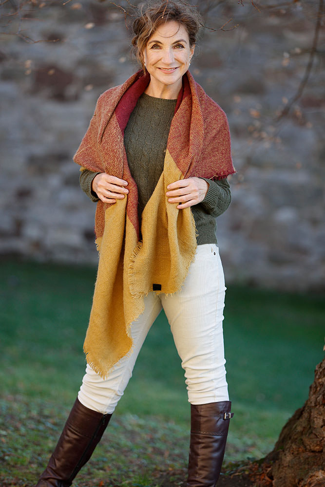 Model: Nathaly 79148