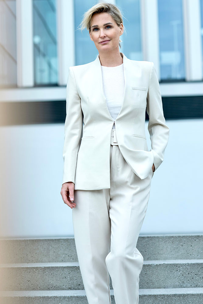 Model: Ann Kathrin 98216