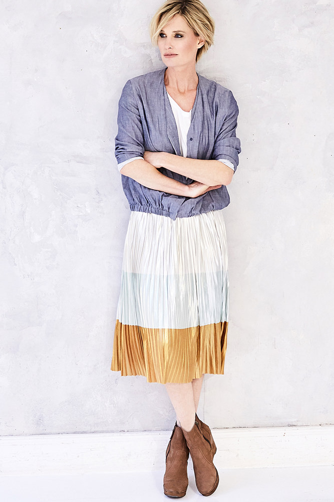 Model: Ann Kathrin 45844