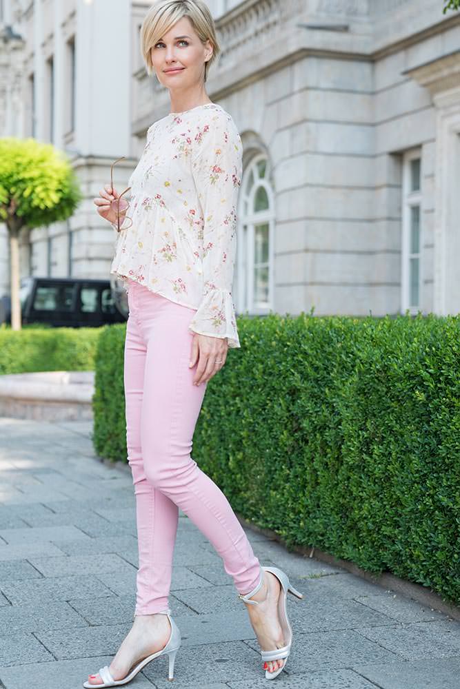 Model: Ann Kathrin 51936