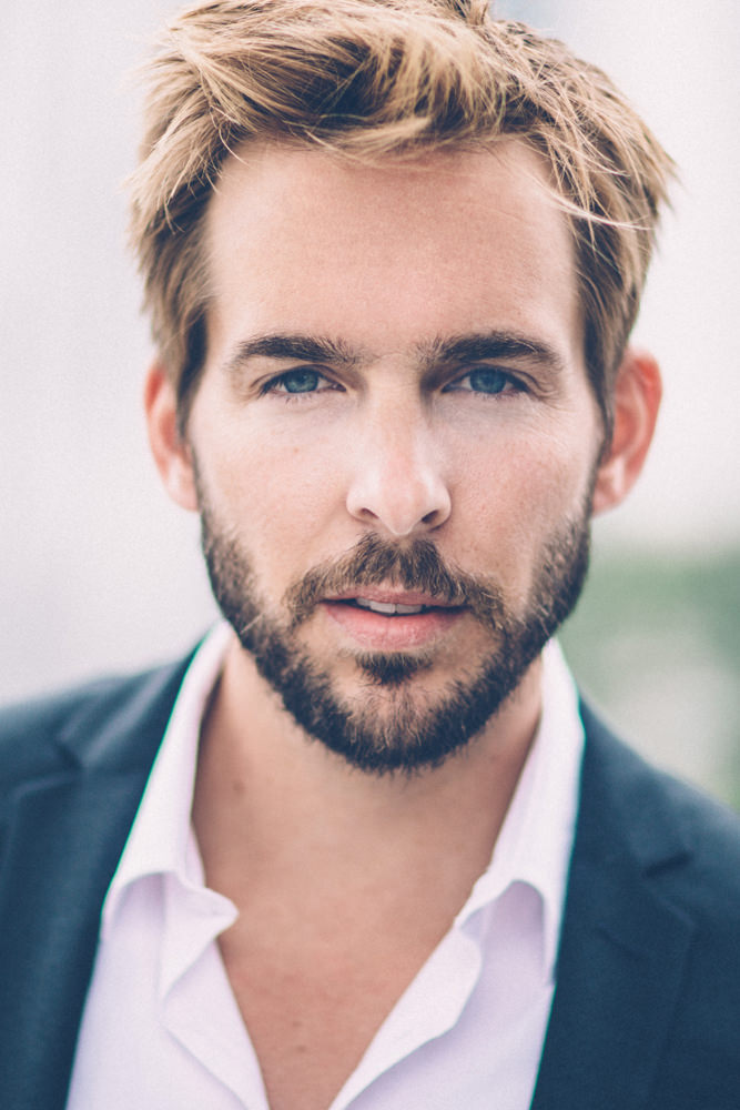 Model: Christian 36502