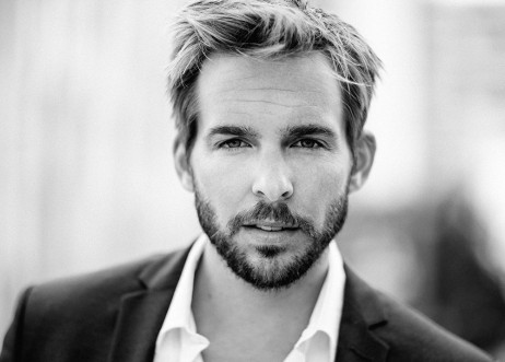 Model: Christian 50164