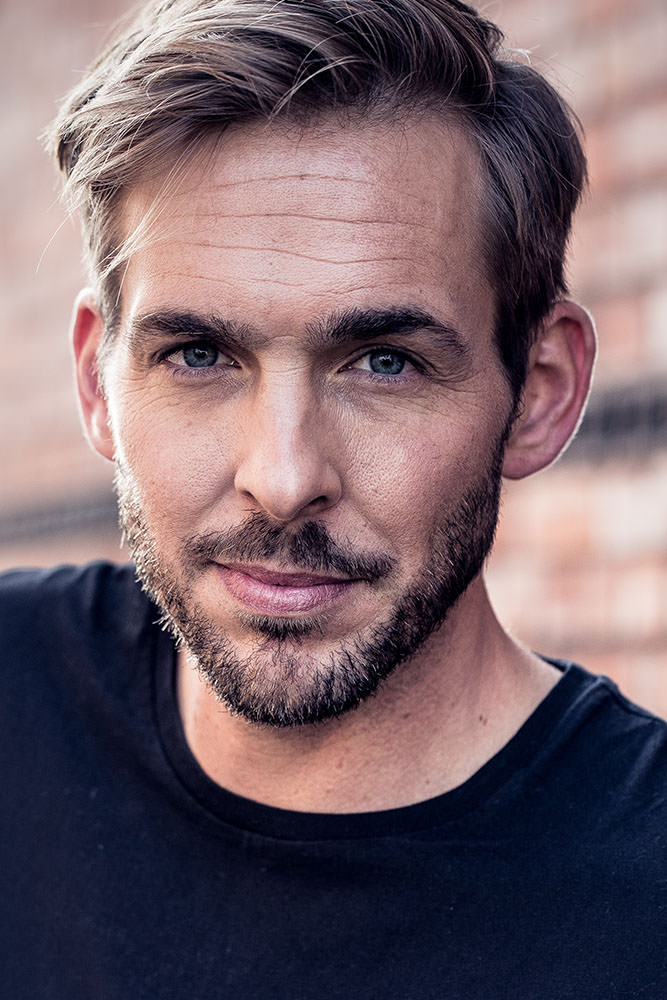 Model: Christian 68778