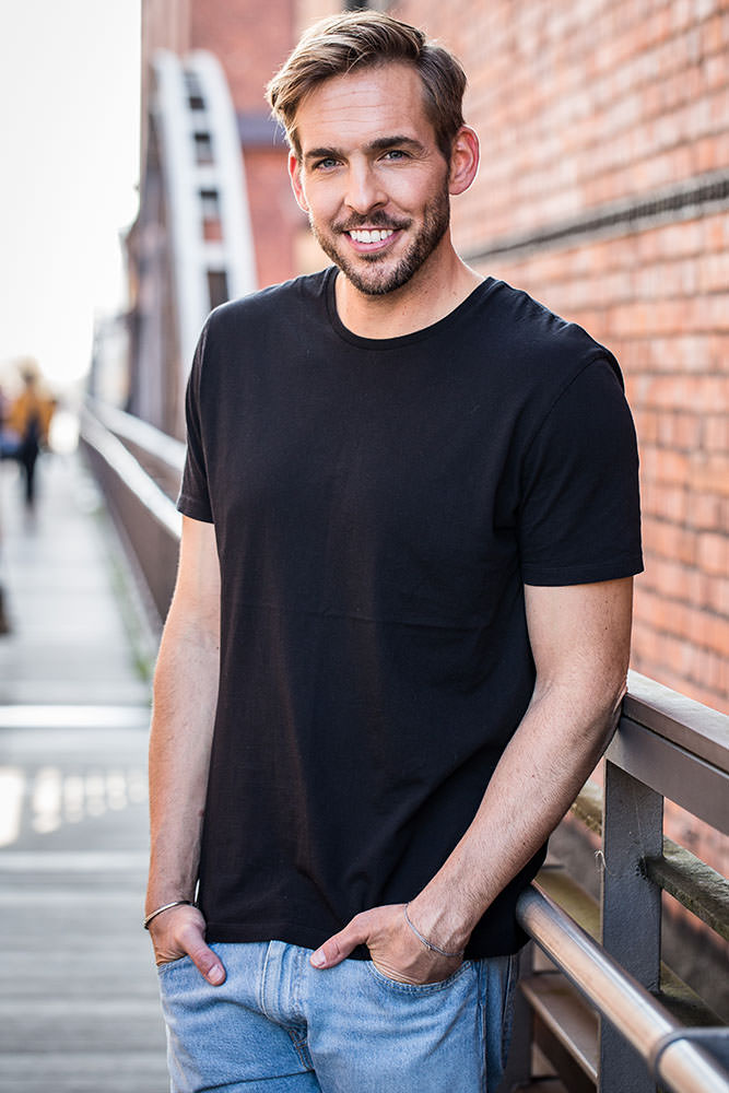 Model: Christian 68779