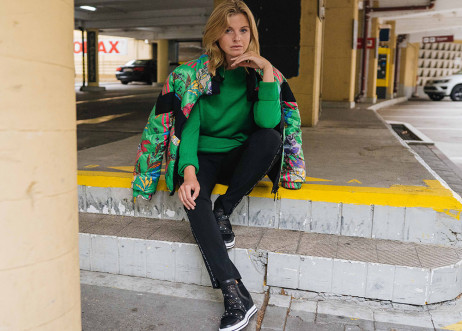 Model: Vanessa 75114