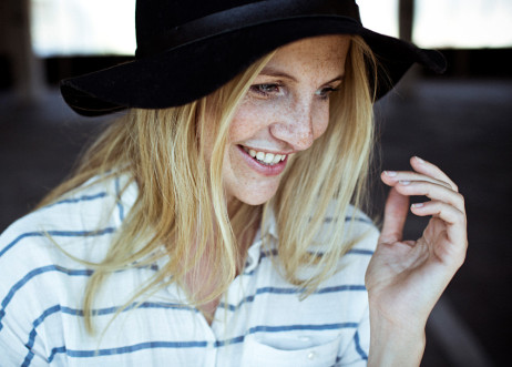 Model: Vanessa 36659