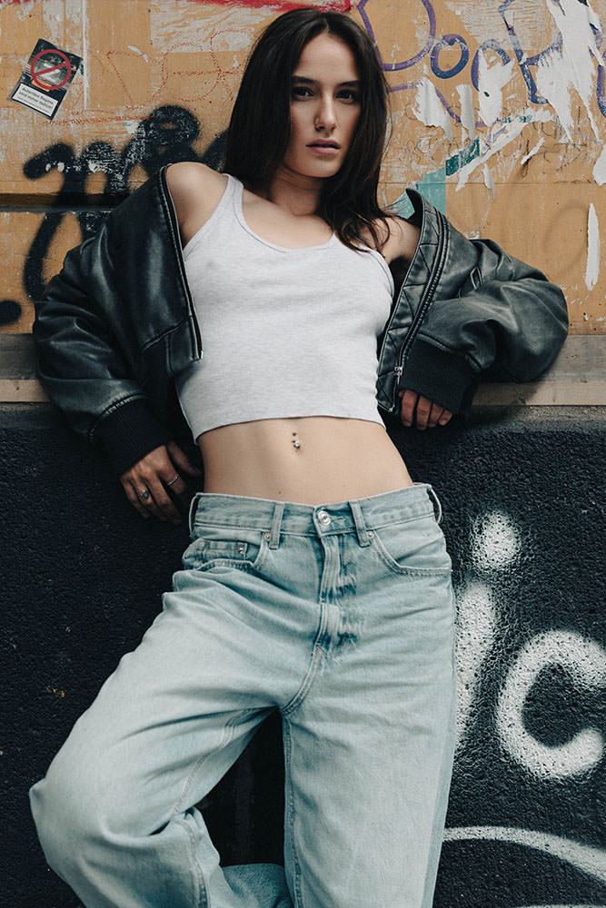 Model: Joline 115094