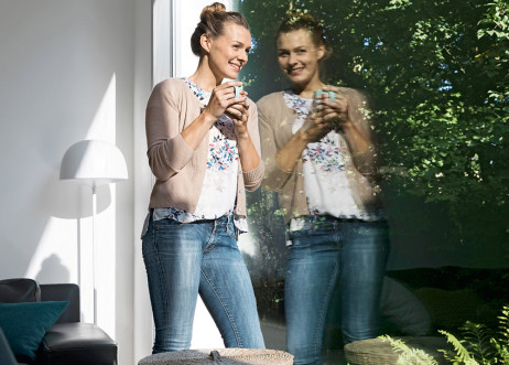 Model: Alexandra 60253