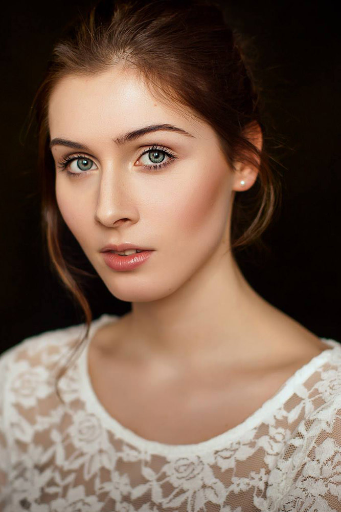 Model: Jessica 37851