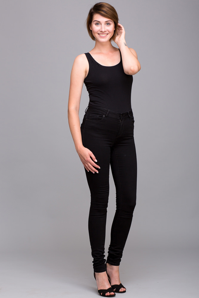 Model: Jessica 43591