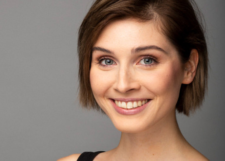 Model: Jessica 67207