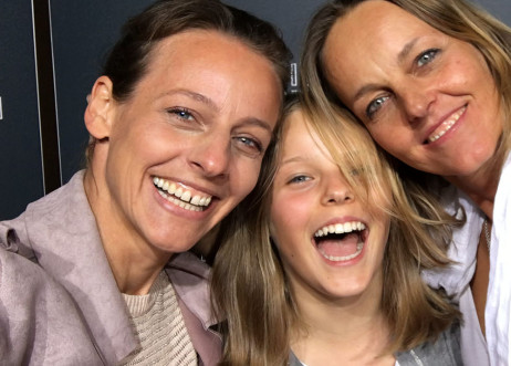 Model: Annette 79593