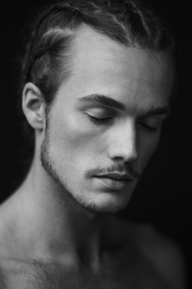 Model: Maximilian 60443