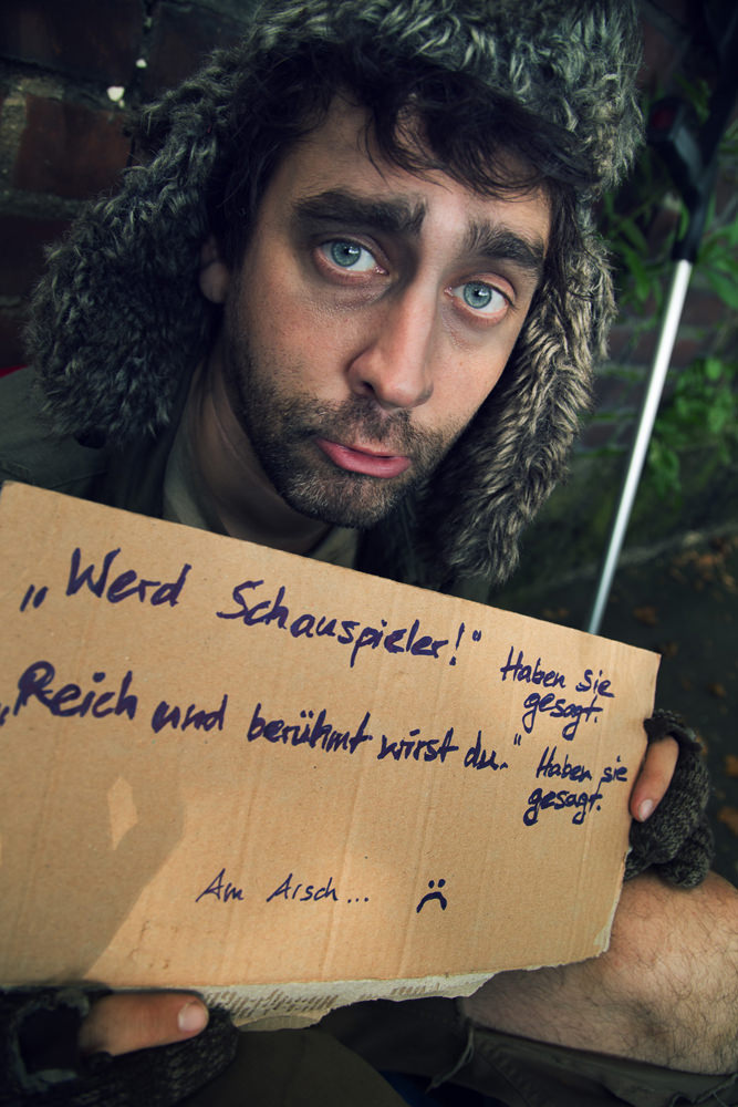 Model: Christian 47998