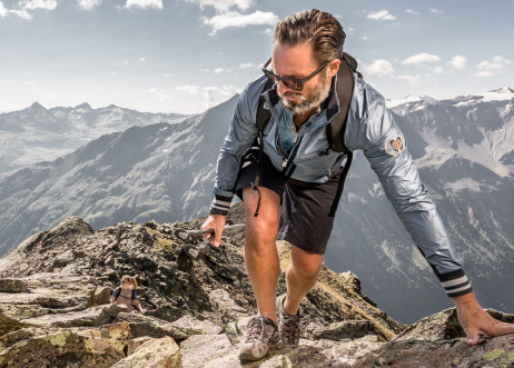 Model: Andre 45573