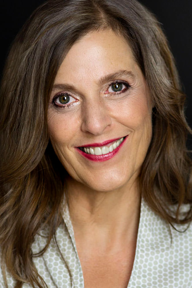 Model: Michaela 83186