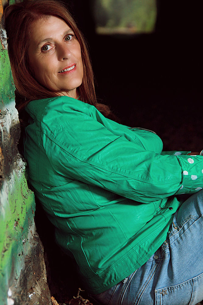 Model: Michaela 96614